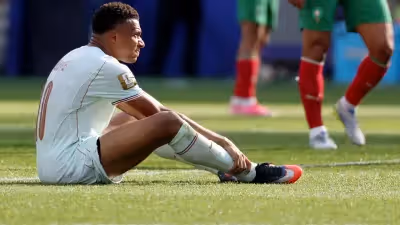 What happened to Kylian Mbappe? France superstar subbed off with foot issue in 77th minute vs. Morocco